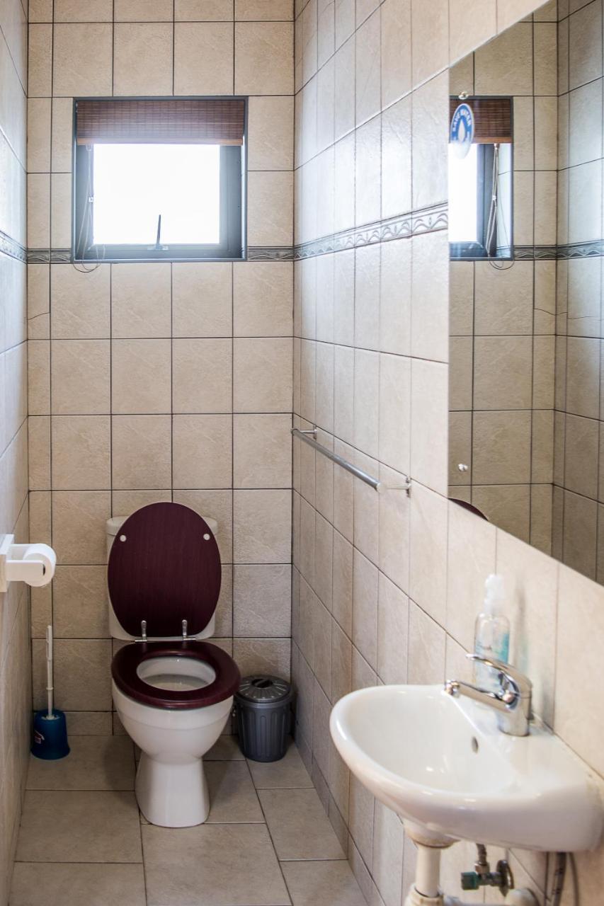 Sea View Bliss Guesthouse With Self Catering Свакопмунд Экстерьер фото