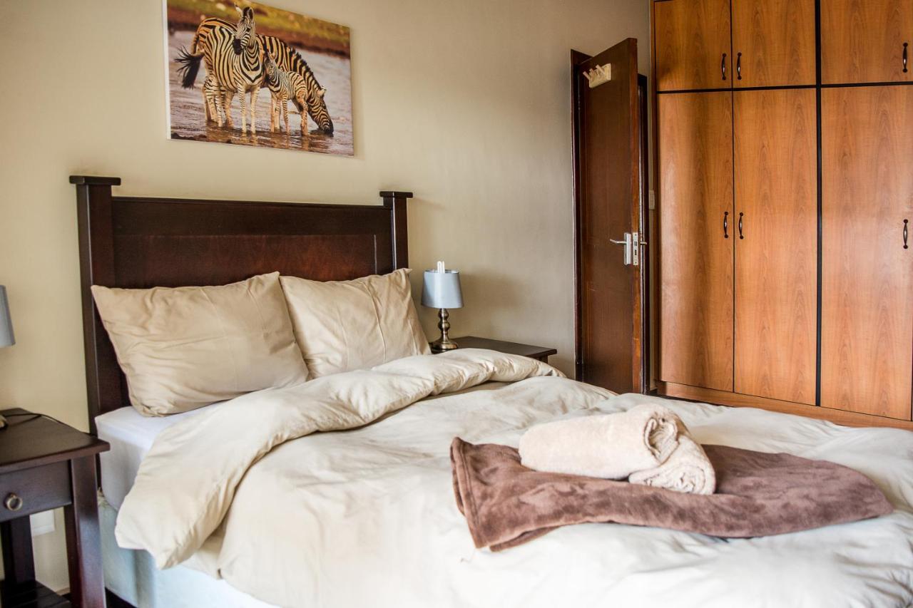 Sea View Bliss Guesthouse With Self Catering Свакопмунд Экстерьер фото