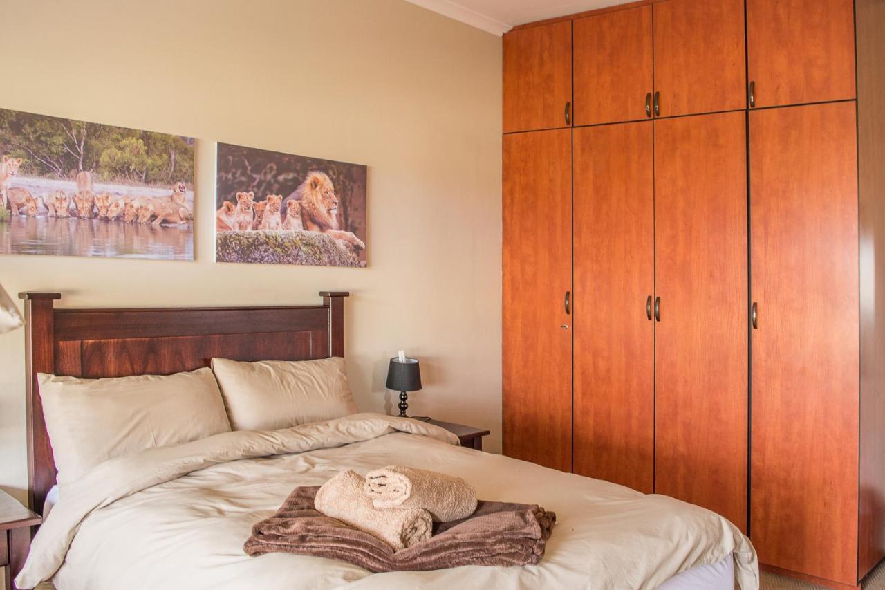 Sea View Bliss Guesthouse With Self Catering Свакопмунд Экстерьер фото